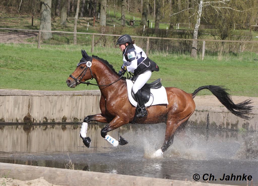 Sabine mit Haskar 1. Mai 2013